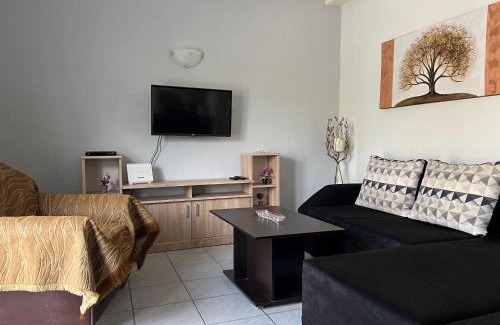 Nea Peramos House | Anastasia’s Home