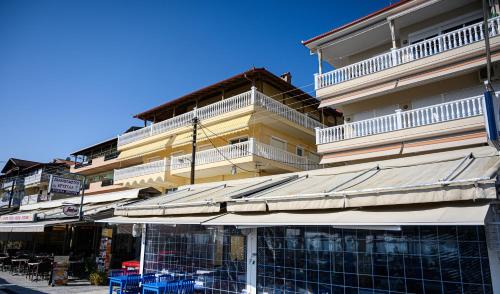 Olymbiaki Akti Apartment | Anastasios Room's