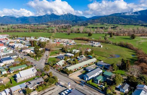 Takaka Hotel | Anatoki Lodge Motel