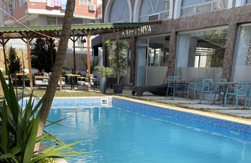 Bozyazi Apartment | Anatolia Suit Hotel … Comfy Hotel suits 5 mins walk to the seaside.