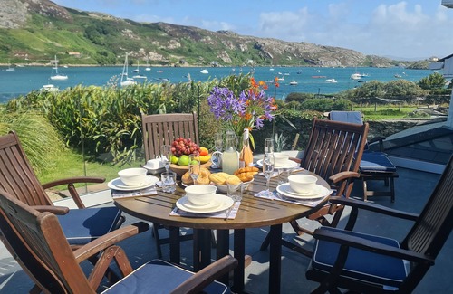 Crookhaven House | ANCHOR HAVEN CROOKHAVEN Exclusive location