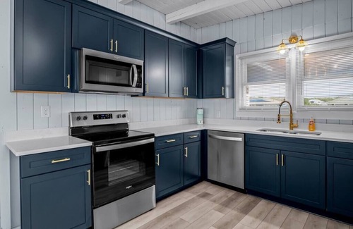 Long Beach House | Anchor Haven Ocean Views