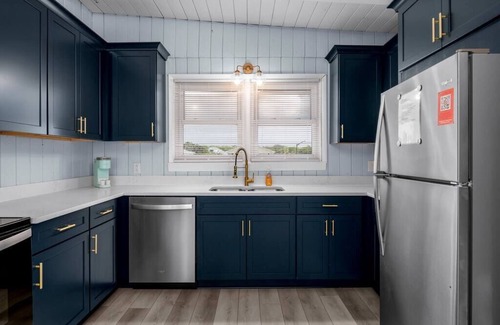 Long Beach House | Anchor Haven Ocean Views