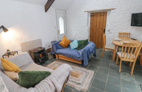 Castlemartin House | Anchor Light