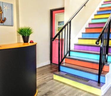 Harbor Hotel | Anchor Pointe Inn