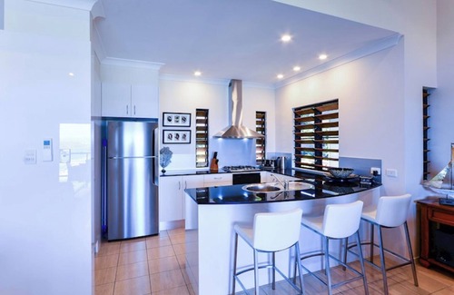 Hamilton Island Apartment | Anchorage 11