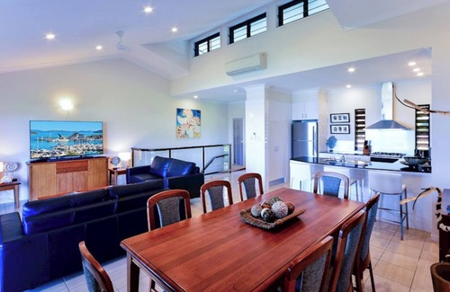 Hamilton Island Apartment | Anchorage 11