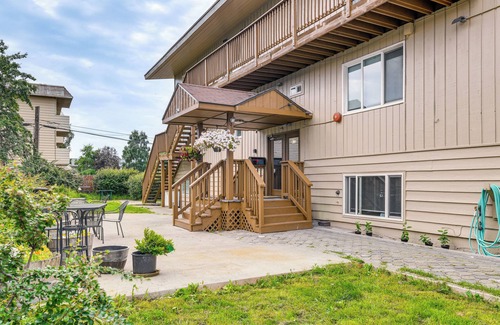 Midtown Anchorage Apartment | Anchorage Apartment Rental w/Mountain Views!