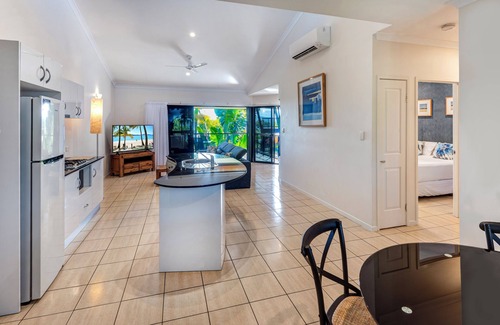 Hamilton Island Apartment | Anchorage Complex