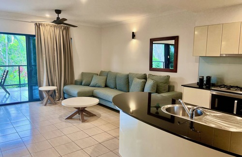 Hamilton Island Apartment | Anchorage Complex