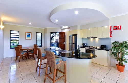 Hamilton Island Apartment | Anchorage Complex
