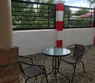 Basdiot Hotel | ANCHORAGE INN Moalboal