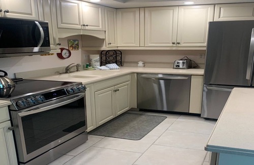 Siesta Key Condo | Anchorage Resort 2nd Floor 2 Bedroom Condo Facing IntraCoastal Waters
