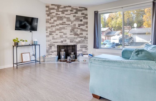 Sand Lake Cottage | Anchorage Vacation Rental ~ 5 Mi to Kincaid Park!