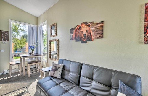 Turnagain Villa | Anchorage Villa: Hike, Ski & Explore Alaska!