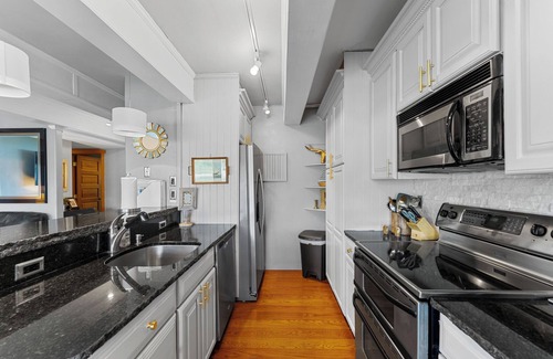 Dillon Apartment | Anchorage West Condos Building 10, Unit #105