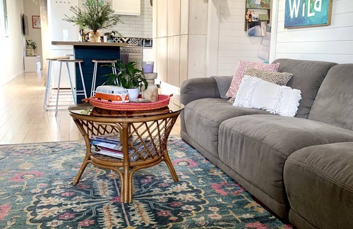 Currarong House | ANCHORED CURRARONG. Bespoke Coastal Boho Luxe catering to families. Pet friendly