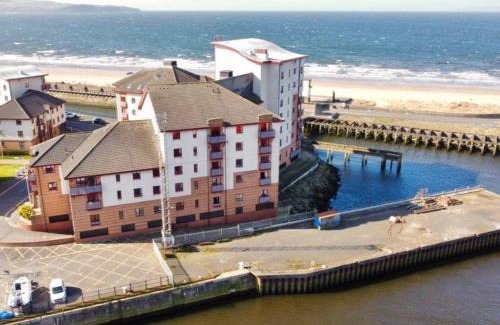 Ayr Apartment | Anchors Away