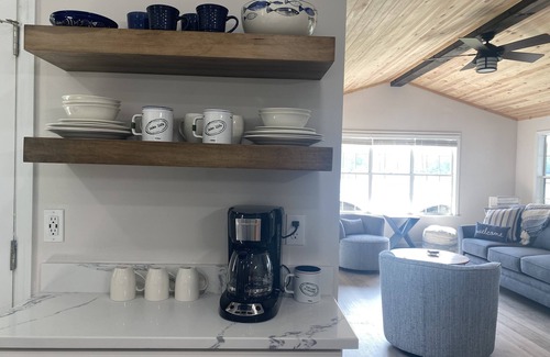 Dadeville House | Anchors Away-nEnjoy our 3bedroom/3bath home on the lake!