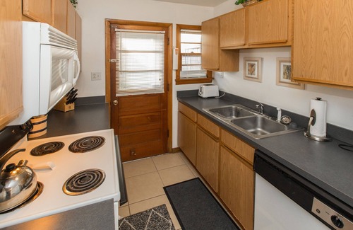 Northeast Virginia Beach House | Anchors Away - North End VB - Pet Friendly!