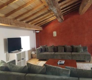 Arles Villa | Ancien Couvent avec piscine entre Alpilles et Camargue pour 10 personnes