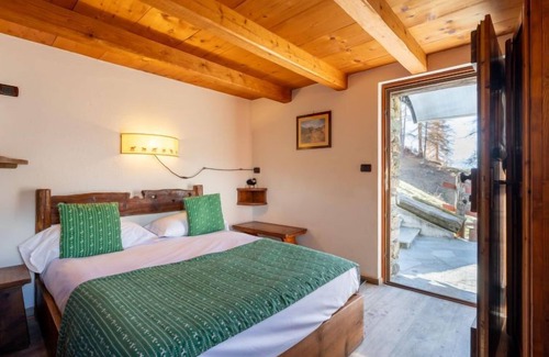 Valtournenche Apartment | Ancienne Bergerie Studio 1 (VOU140) by Interhome