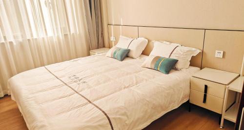 Beilin Apartment | Ancient City Wall Home Apartment Xi'an