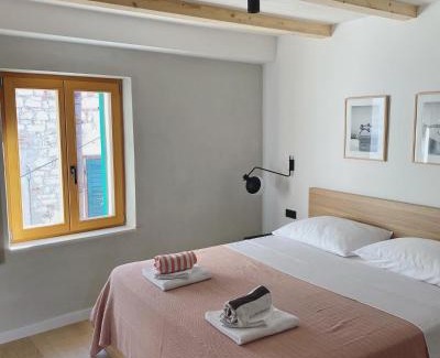 Grad Apartment | Ancient & Modern