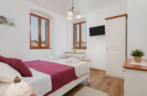 Stari Grad Apartment | Ancora Faros