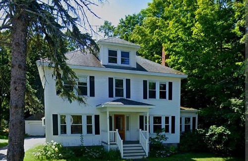 Gray Bed & Breakfast | And.N Bed & Breakfast