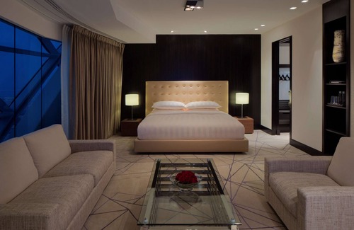 Capital Centre Hotel | ANDAZ CAPITAL GATE ABU DHABI, BY HYATT