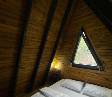 Trabzon Ski Chalet | Anderhana bungalov