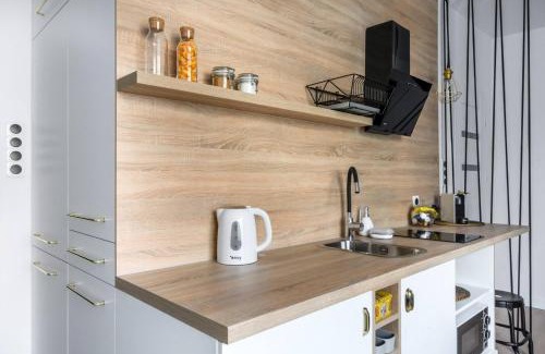 Muranow Apartment | Andersa 10 by Homeprime