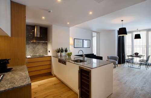 Kabatas House | Ando Living - Taksim Gumussuyu Townhouse