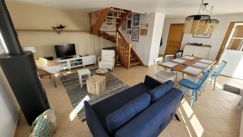 Le Palais House | ANDRES TOL - Maison de famille