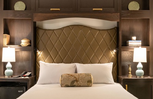 Charleston Historic District Hotel | Andrew Pinckney Inn