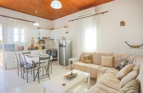 Gaios Apartment | Andromaxi Apt: Idyllic Stay in Gaios, Paxos - Sea Views & WiFi