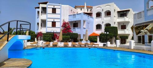 Karlovassi Apartment | Anema By The Sea Guesthouse