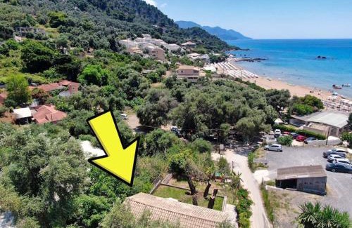 Sinarades Apartment | Anemelo house by the Kontogialos beach