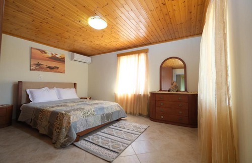 Romano House | Anemoessa Mesonet
