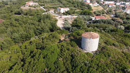 Samos Apartment | Anemomilos