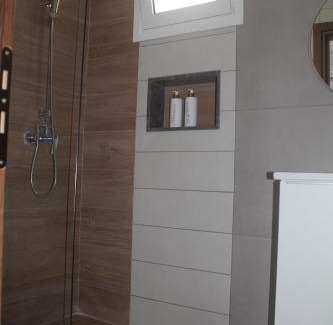 Koskinou Apartment | Anemomilos View