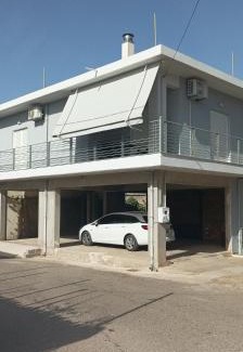 Pyrgos Apartment | Anemos House