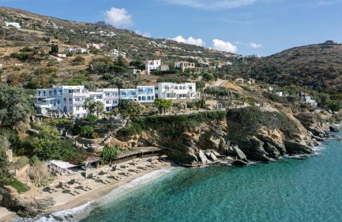 Batsi Hotel | Aneroussa Beach Hotel