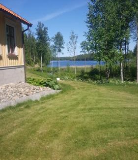 Rejmyre Bed & Breakfast | Ängbacka