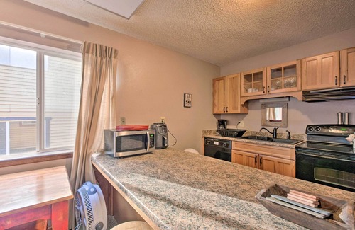 Angel Fire Condo | Angel Fire Mtn Escape: Walk to Chile Express Lift!