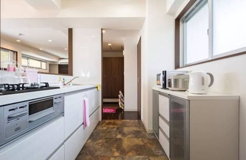 Ginowan Apartment | Angel House Spacious balcony with view!
