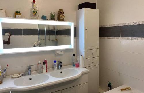 Pasteur Apartment | Angele Stephen