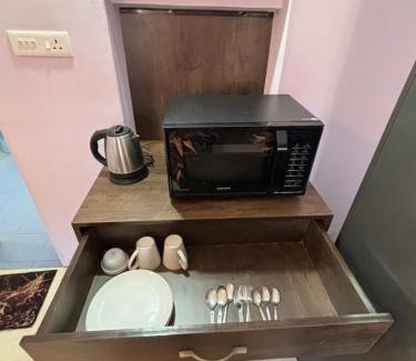Anjuna House | Angelina guest house, Anjuna Beach Road