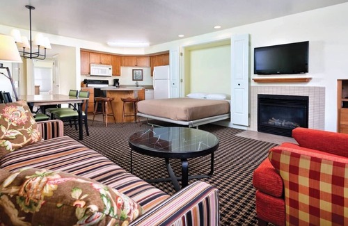 Angels Camp Resort | Angels Camp - Unwind along California's quiet foothills